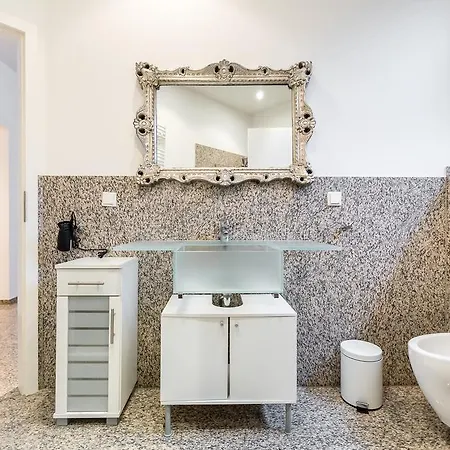 Apartment Centerapartments Schumannstrasse Düsseldorf